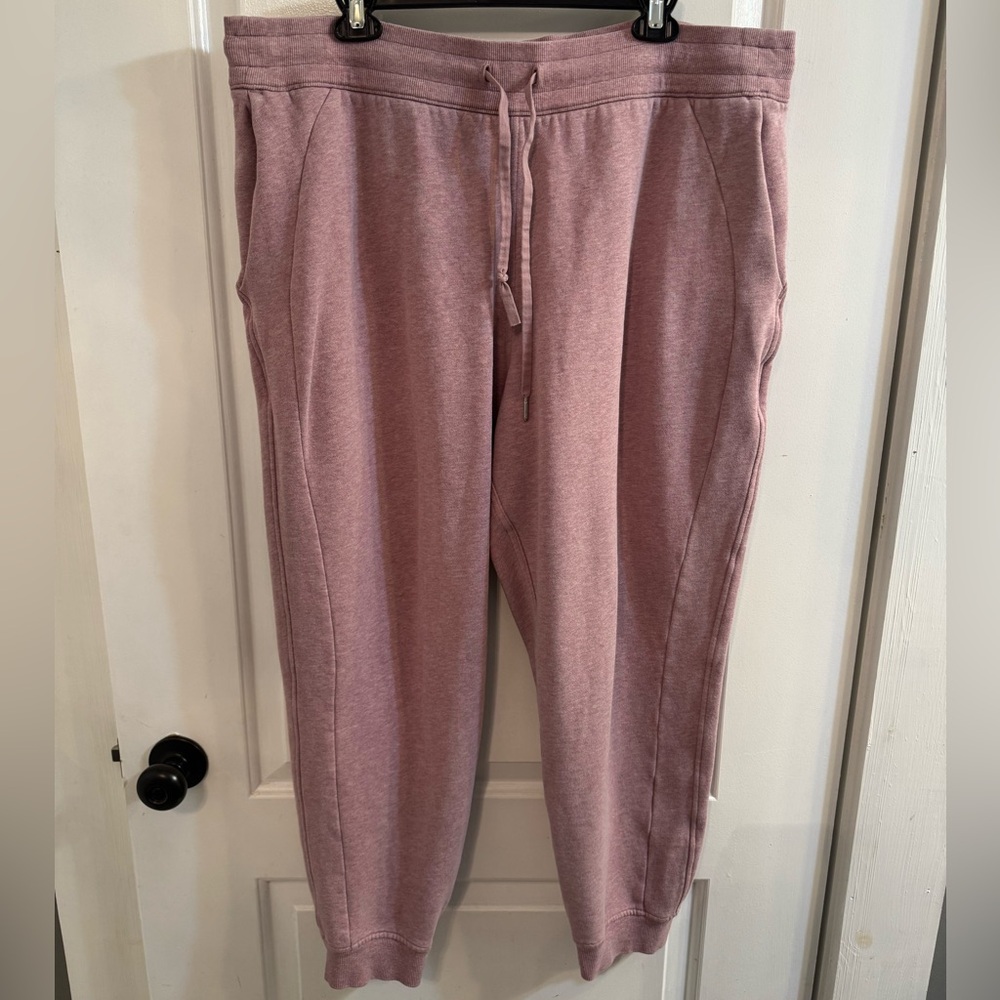 Lululemon Scuba High-Rise Jogger Heathered Pink Taupe